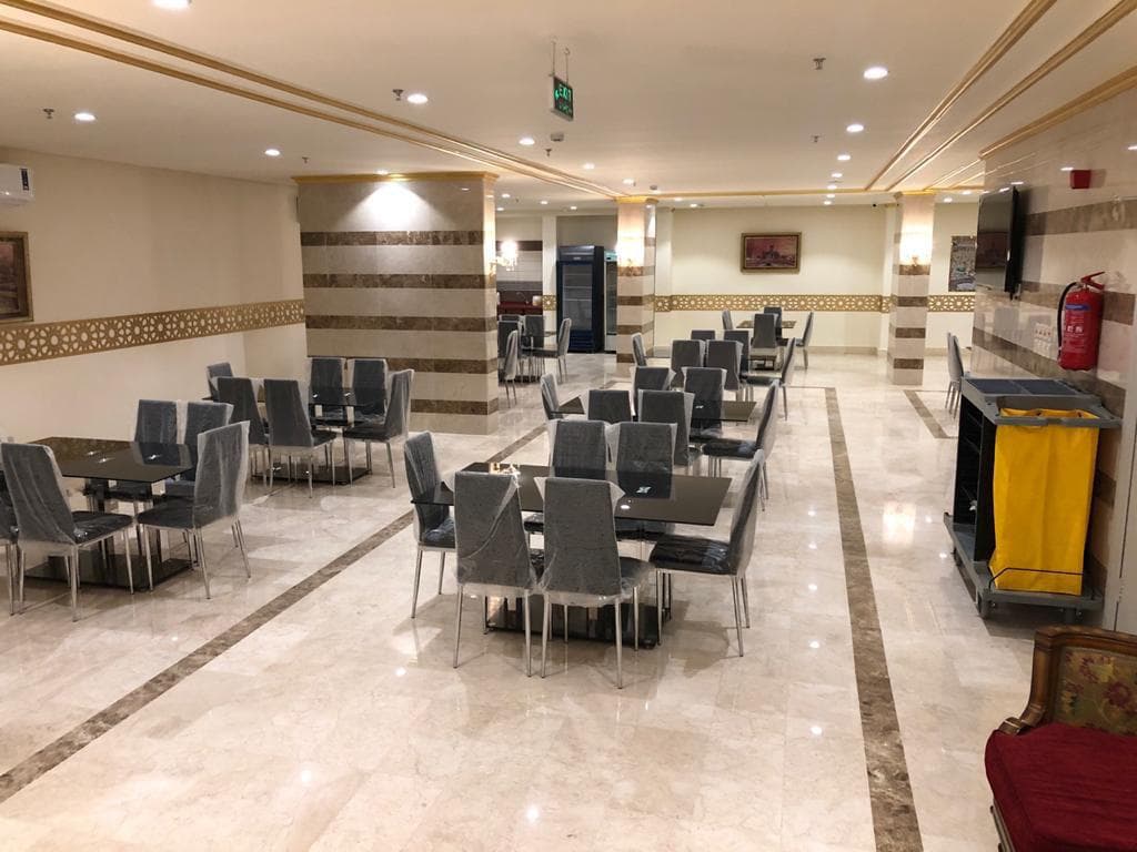 فندق العزيزية الجنوبية  خلف بنك الراجحي  2