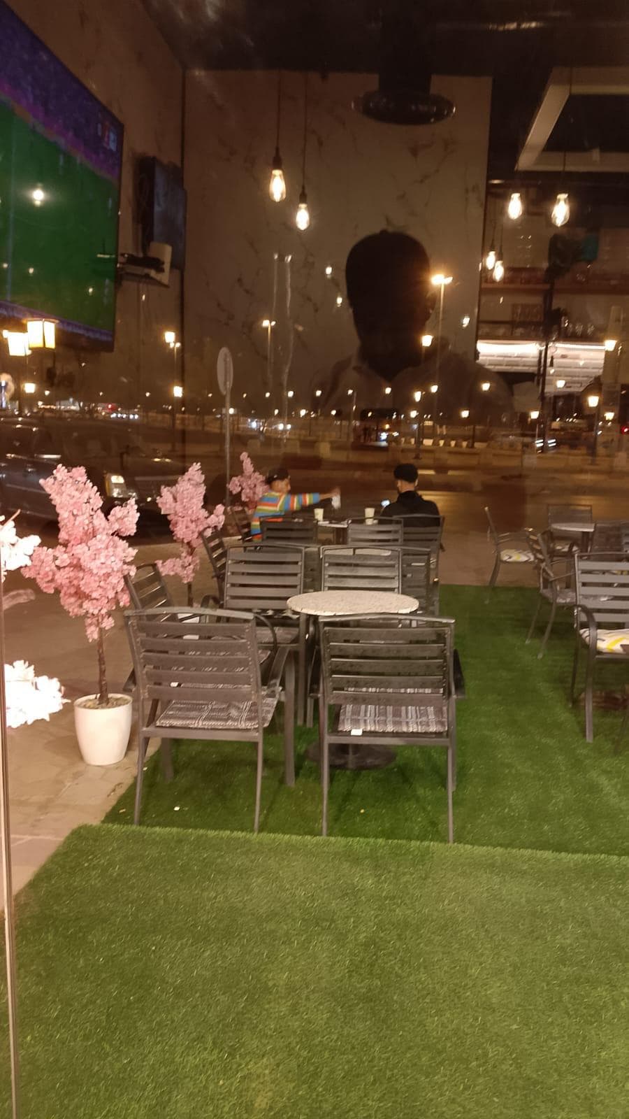 for rent  cafe in a great location 0
