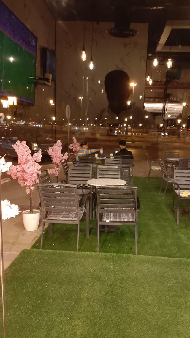for rent  cafe in a great location