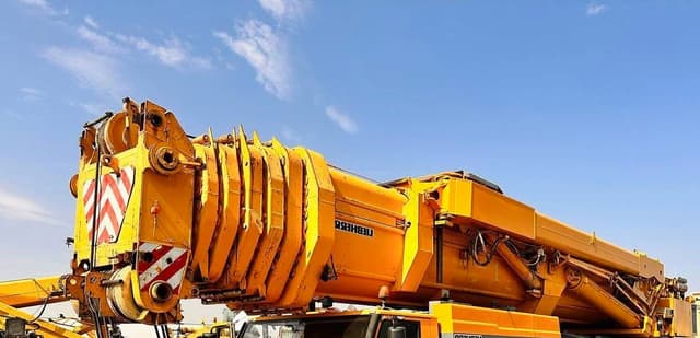 كرين 100طن للايجار كرين 200طن للايجار 