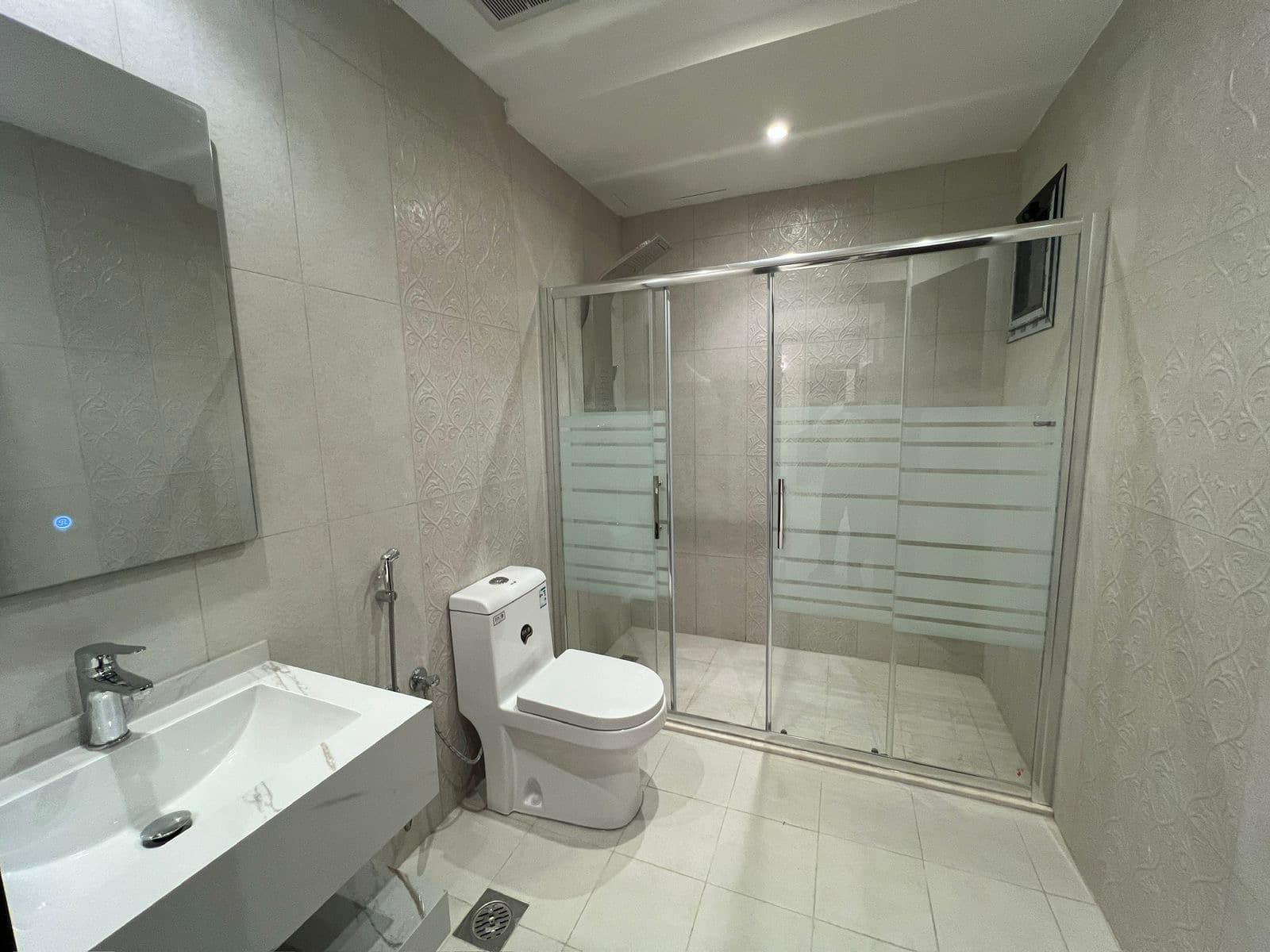 A unique and luxurious apartment in the most prestigious neighborhoods of Mecca Al-Shawqiyah  6