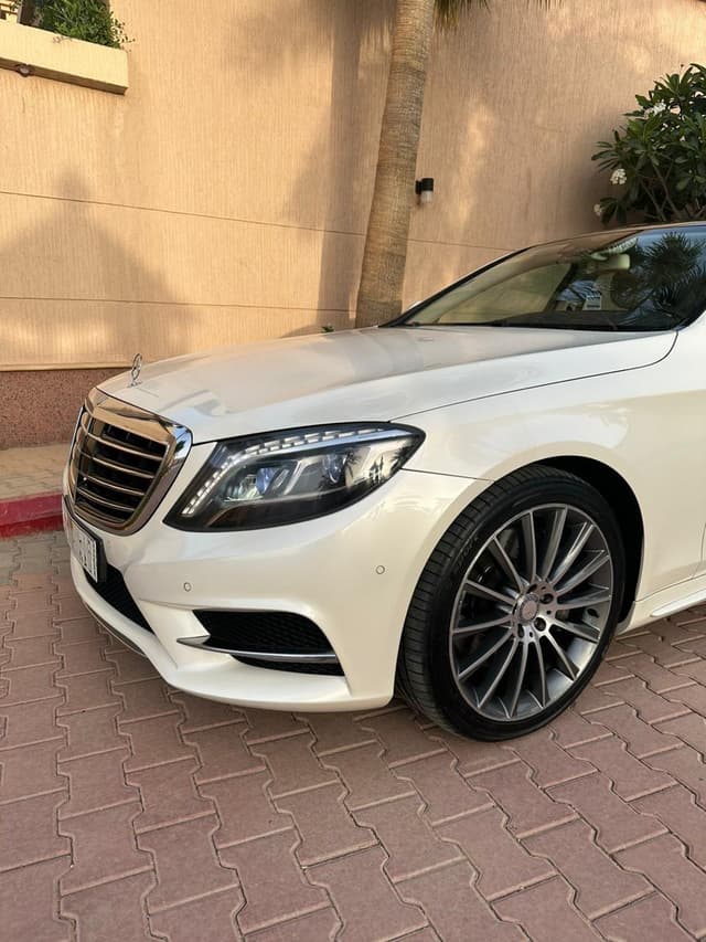 Mercedes S-CLASS AMG S500 model 2015
