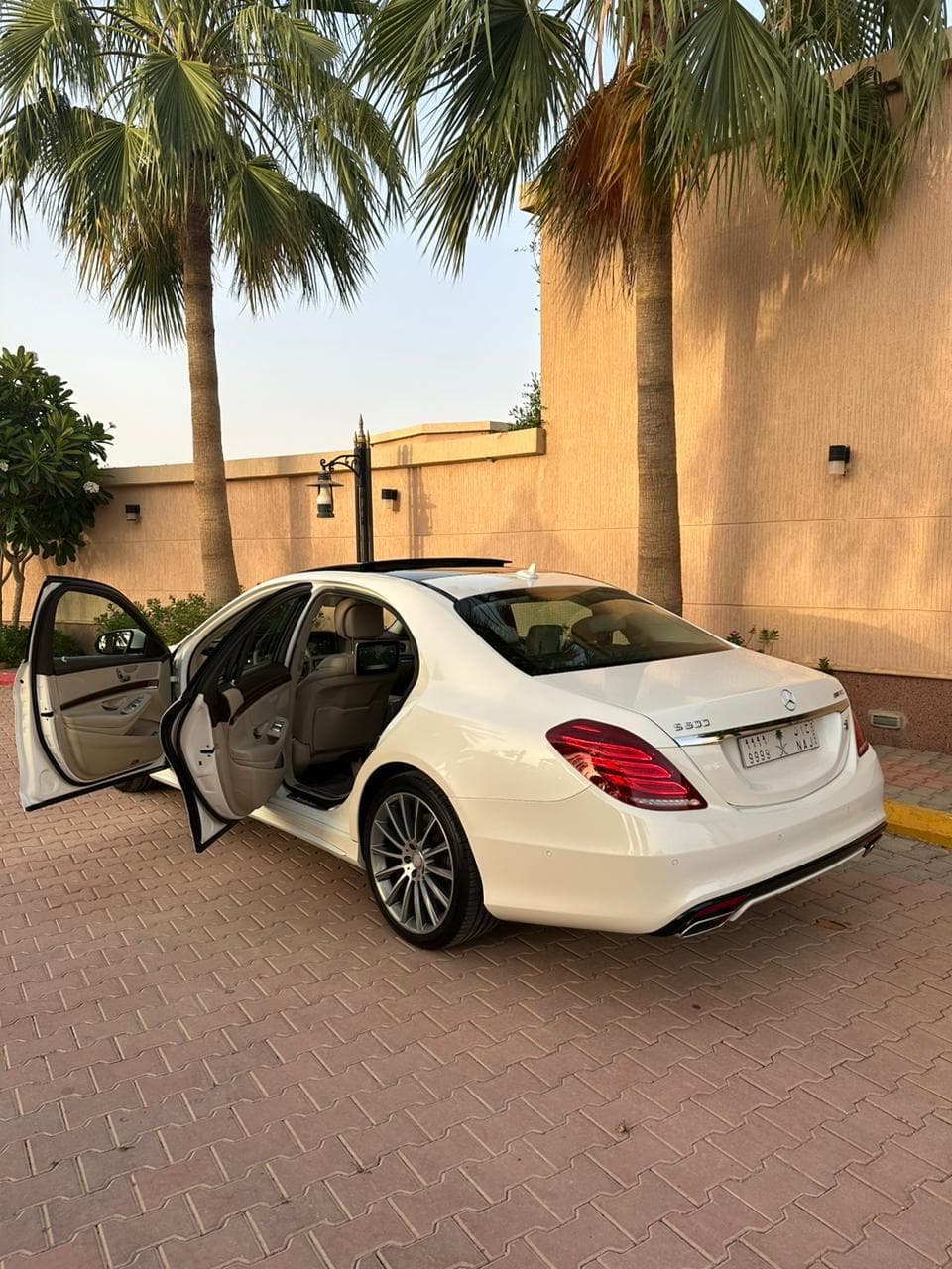 Mercedes S-CLASS AMG S500 model 2015 2