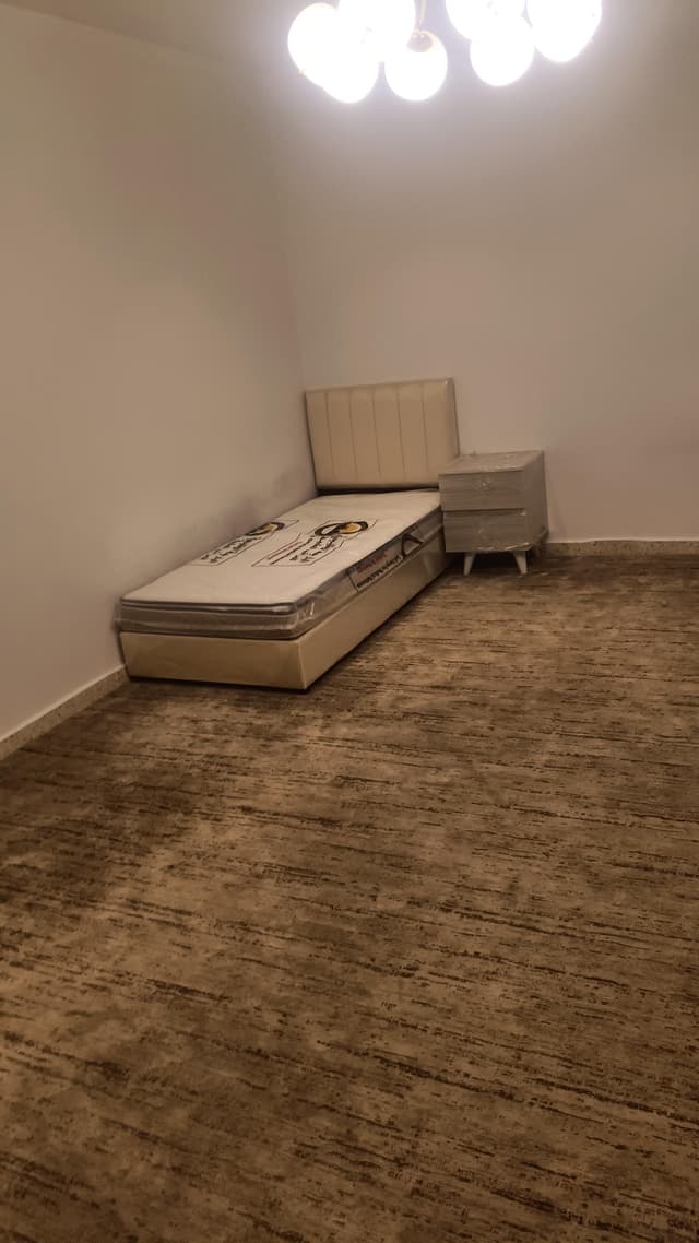 Beds, medical mattresses, closets and closets