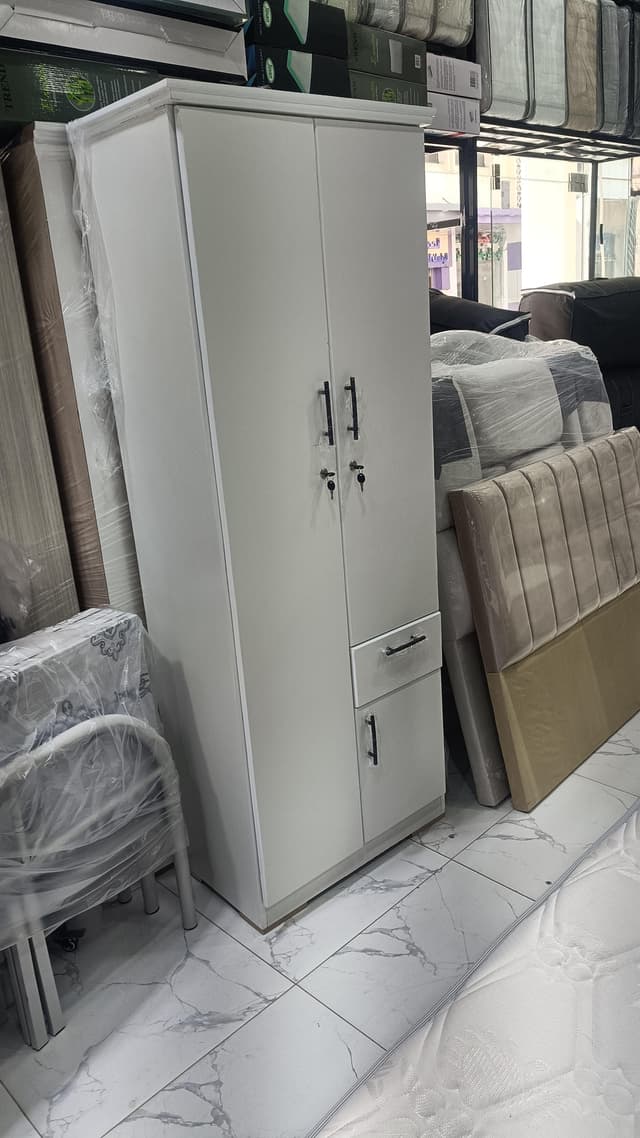Beds, medical mattresses, closets and closets