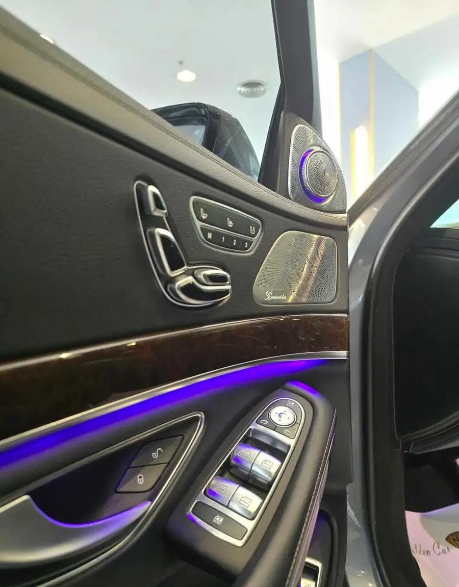 مرسيدس S560 موديل 2019 5