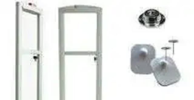 Store alarm gates to prevent theft of goods