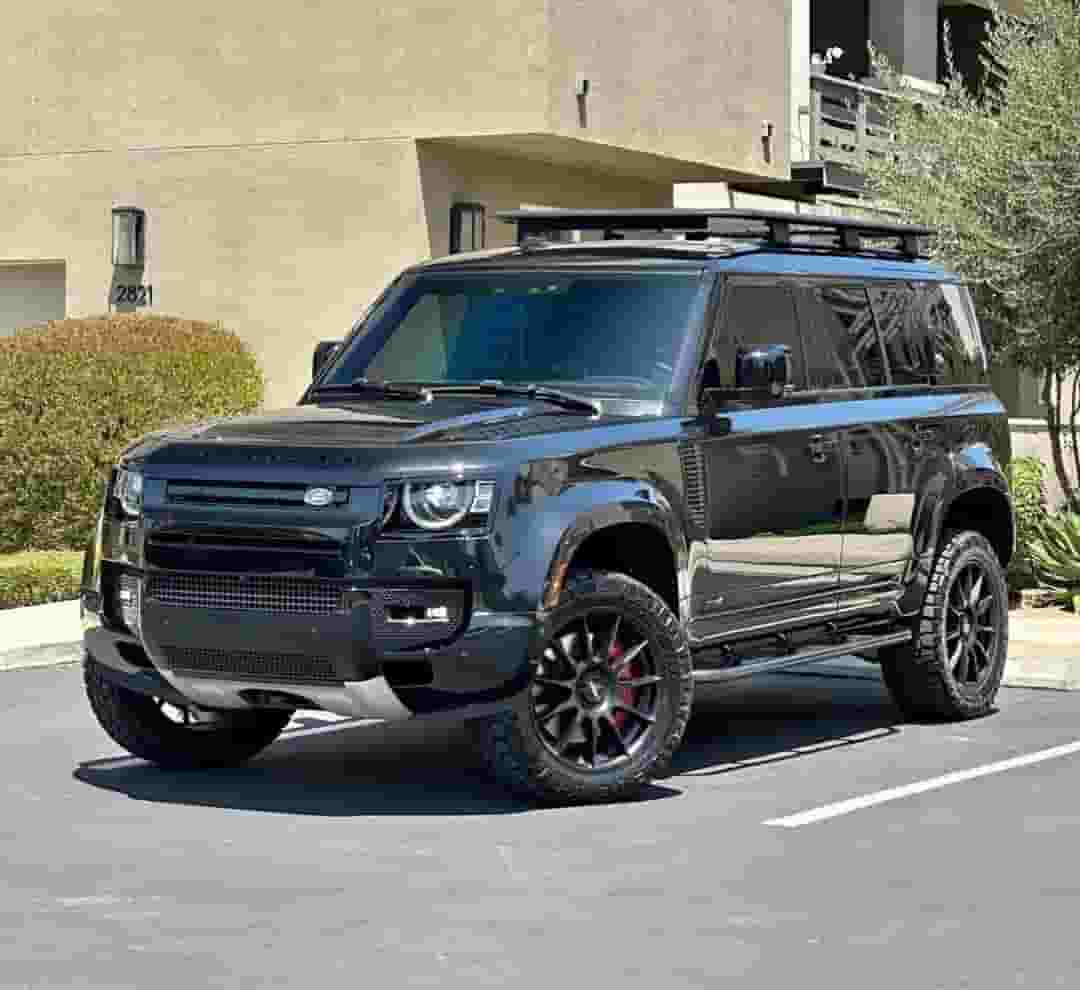 Land Rover Defender 110 2024 Land Rover Defender 110 2024